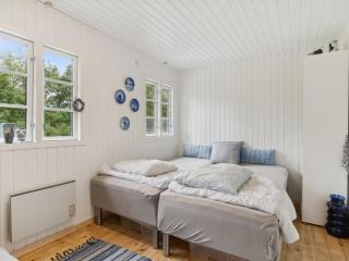 Holiday Home Gunlög - 1-3km from the sea by Interhome - 6