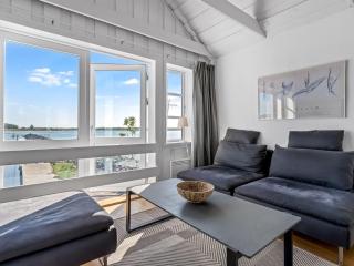 Holiday Home Adils - 5m from the sea by Interhome - 7