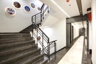 Hotel Ariana Suites Delhi - 1