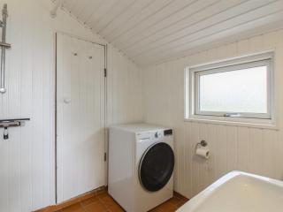Holiday Home Frellef - 491m from the sea by Interhome - 6
