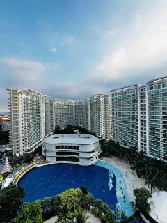 2BR Tropical Scandi Suite - 6