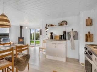 Holiday Home Kielo - 200m to the fjord by Interhome - 2