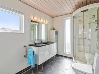 Holiday Home Thomsen - 475m from the sea by Interhome - 6