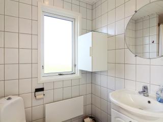 Holiday Home Lok - 450m from the sea by Interhome - 5