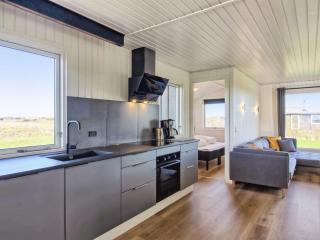 Holiday Home Lok - 450m from the sea by Interhome - 2