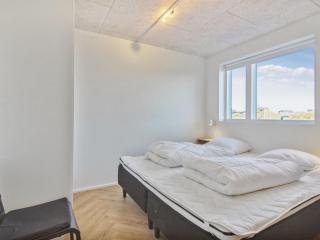 Holiday Home Esme - 400m from the sea by Interhome - 1