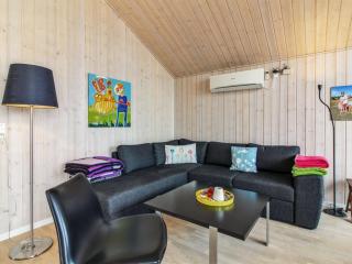 Holiday Home Alma - 500m from the sea by Interhome - 9