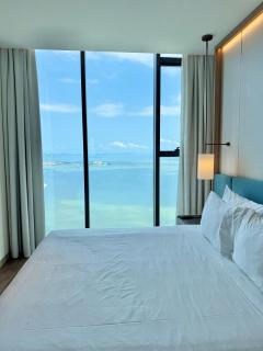 Alacarte Ha Long Bay - 2 Bedroom Sea View Apartment - 0