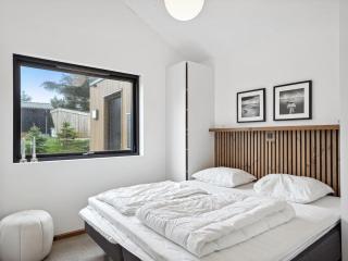 Holiday Home Bena - 800m from the sea by Interhome - 1