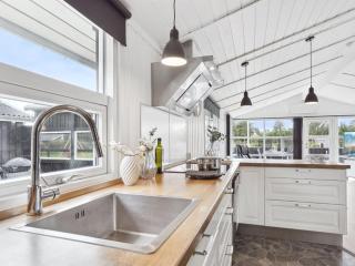 Holiday Home Sylvi - 750m from the sea by Interhome - Hals - 7