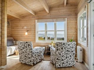 Holiday Home Gyrth - 20m to the fjord by Interhome - 6