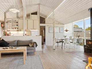 Holiday Home Henryk - 350m from the sea by Interhome - 1