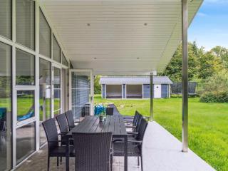 Holiday Home Gisl - 1-3km from the sea by Interhome - 5