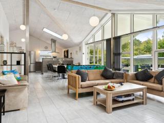 Holiday Home Gisl - 1-3km from the sea by Interhome - 4
