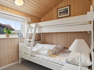 Holiday Home Yvette - 150m from the sea by Interhome - Sæby - 5