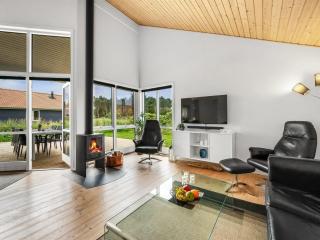 Holiday Home Sylwia - from the sea by Interhome - 1