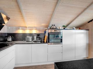 Holiday Home Holmwith - 50m from the sea by Interhome - 1