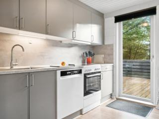 Holiday Home Pia - 250m to the fjord by Interhome - 5