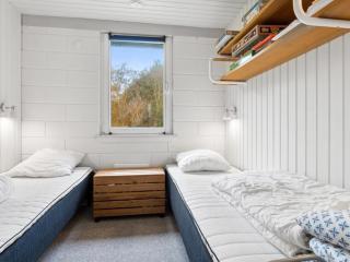 Holiday Home Pia - 250m to the fjord by Interhome - 2