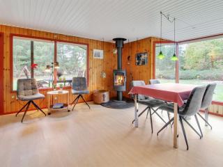 Holiday Home Gunsten - 2-3km from the sea by Interhome - 5