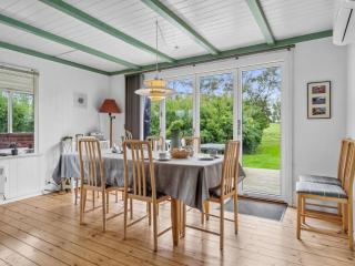 Holiday Home Momo - 570m from the sea by Interhome - 6