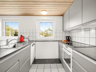 Holiday Home Edlef - 800m from the sea by Interhome - 8