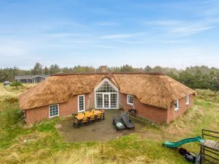 Holiday Home Edlef - 800m from the sea by Interhome - 0