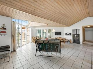 Holiday Home Edlef - 800m from the sea by Interhome - 1