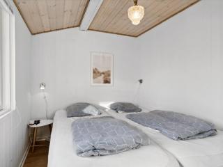 Holiday Home Antonella - 400m from the sea by Interhome - 5