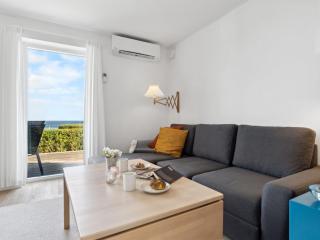 Apartment Caisa - 75m from the sea by Interhome - 6