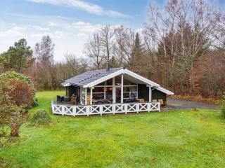 Holiday Home Ananda - 900m from the sea by Interhome - 0