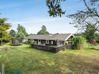 Holiday Home Dagna - 400m from the sea by Interhome - 0