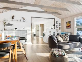 Holiday Home Lagho - 500m from the sea by Interhome - 4
