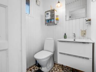 Holiday Home Sylvia - 450m from the sea by Interhome - 2