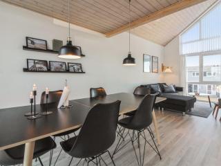 Apartment Truls - 700m from the sea by Interhome - 7