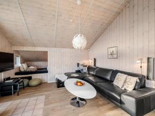 Holiday Home Cristiana - 1km to the fjord by Interhome - 5