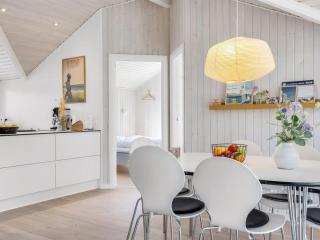 Holiday Home Ubbe - 800m from the sea by Interhome - 3