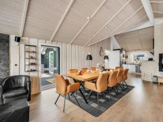 Holiday Home Jeldrik - 1-5km from the sea by Interhome - 4