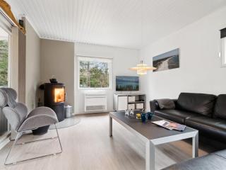 Holiday Home Betti - 700m from the sea by Interhome - 2