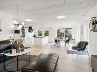 Holiday Home Thorbiorn - from the sea by Interhome - 8
