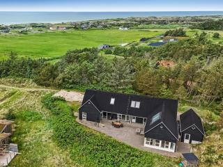 Holiday Home Ajvi - 900m from the sea by Interhome - Blokhus - 0