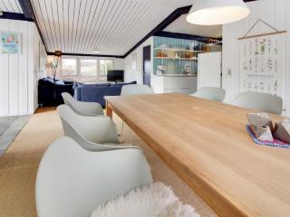 Holiday Home Scarlett - 300m from the sea by Interhome - 2