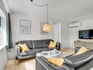 Holiday Home Annastasia - 400m from the sea by Interhome - 3