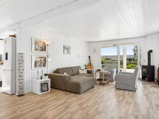 Holiday Home Manfred - 250m from the sea by Interhome - 8