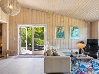 Holiday Home Myriam - 50m from the sea by Interhome - 1