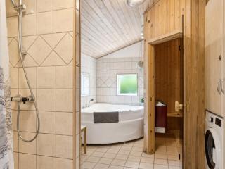 Holiday Home Sheemen - 900m from the sea by Interhome - 9