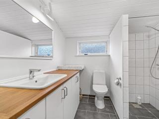 Holiday Home Synnöve - 350m from the sea by Interhome - 1