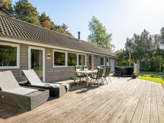 Holiday Home Rohan - 700m from the sea by Interhome - 8