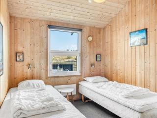 Holiday Home Elisenda - 1km from the sea by Interhome - 1