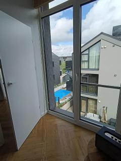 Cozy Apt I Pool I Balcony I AC I Cohost - 3